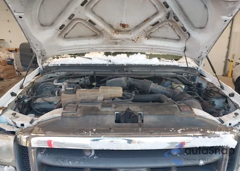 2004 Ford F-350 Lariat/Xl/Xlt z USA, uszkodzony, nr VIN 1FTSX31L24EB42289